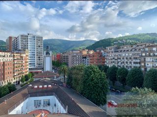Flat  Calle general eguia. Venta en exclusiva de piso exterior en general eguia