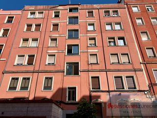 Piso en Calle Irala 25