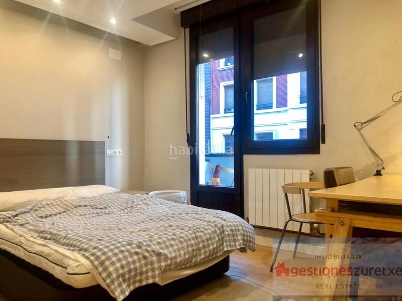 Foto 12fba1e9-966e-414e-be65-cd071234a28c. Rent flat in Basurtu Bilbao
