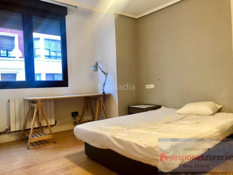 Foto 5e23564a-b041-47f3-965d-2f549ecc2b08. Rent flat in Basurtu Bilbao