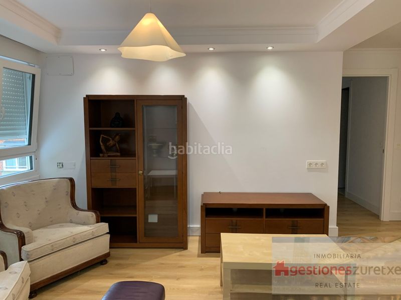 Foto 0d01975f-64a1-4178-9ebd-d81a252352b0. Rent flat in Ametzola Bilbao