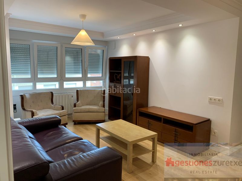 Foto 8bcb3d46-039a-4855-8302-d4fbe3c5790b. Rent flat in Ametzola Bilbao