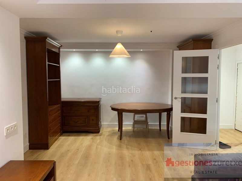 Foto f058ffb5-71b1-489b-9f3f-8af25d714272. Rent flat in Ametzola Bilbao