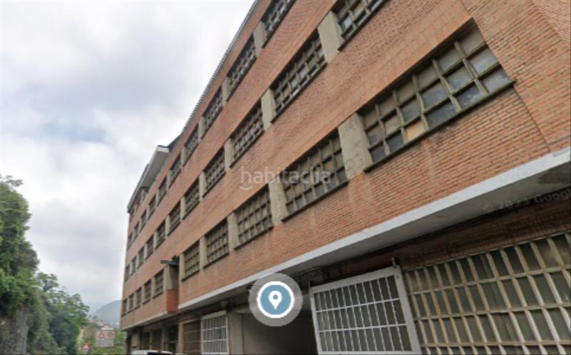 Foto f9b3c3b3-6242-472b-8fe8-0dac9cc7a884. Edifici a Altamira Bilbao