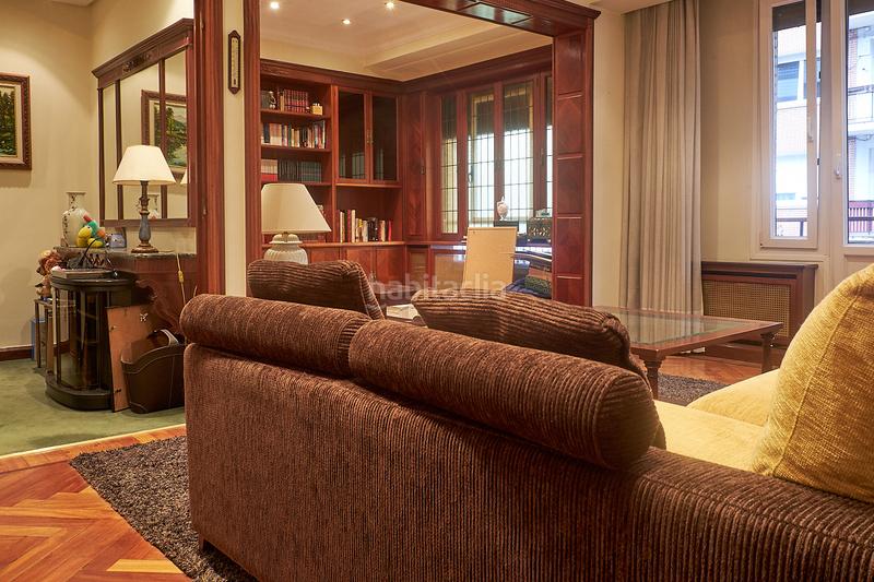 Foto 55a9c97a-d668-456c-983d-e3dca9faa4ae. Piso centro piso con garaje y trastero en Basurtu Bilbao