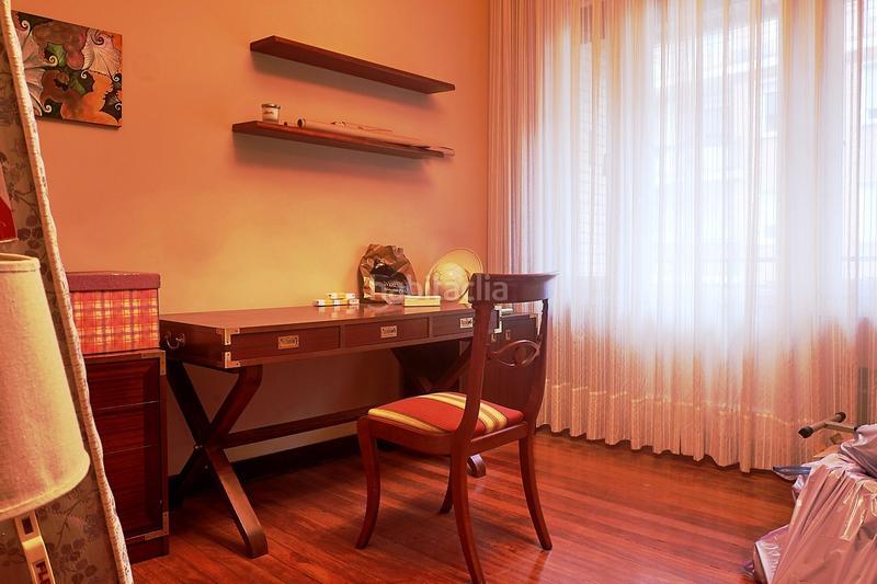 Foto 8d152c25-0597-4600-a2d4-0c38ea9b5e8c. Piso centro piso con garaje y trastero en Basurtu Bilbao