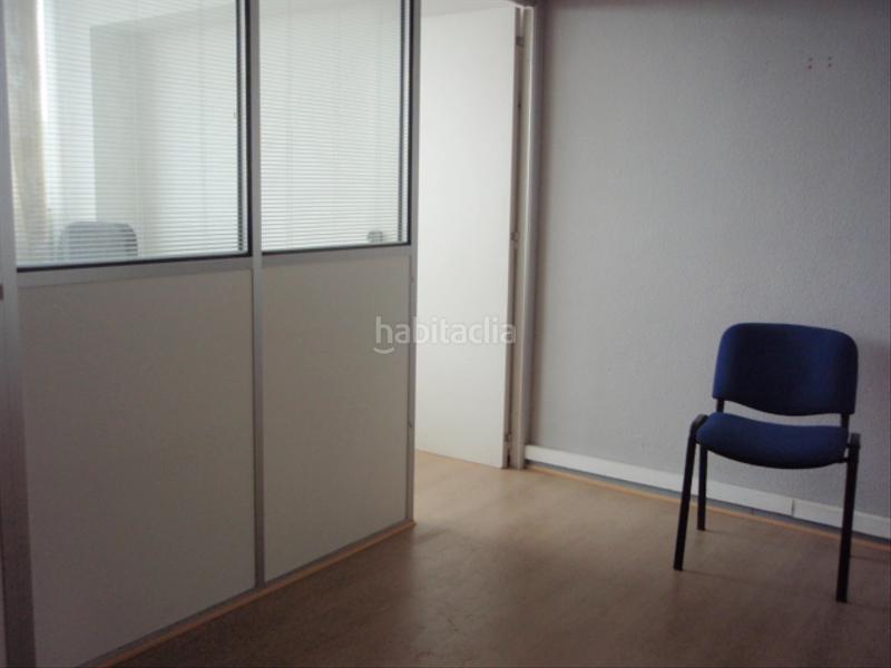 Foto ef30b574-1950-49f9-9b08-a3038e93a797. Alquiler oficina en hurtado de amezaga kalea 27 oficina de 35 m2 en edificio sanreza, en Bilbao