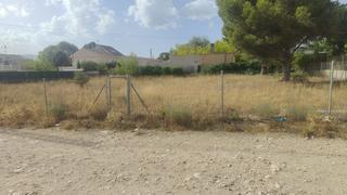 Terreny residencial a Tibi. Ocasion 1 parcela de 850m2 en finca terol rodeado de vecinos y e