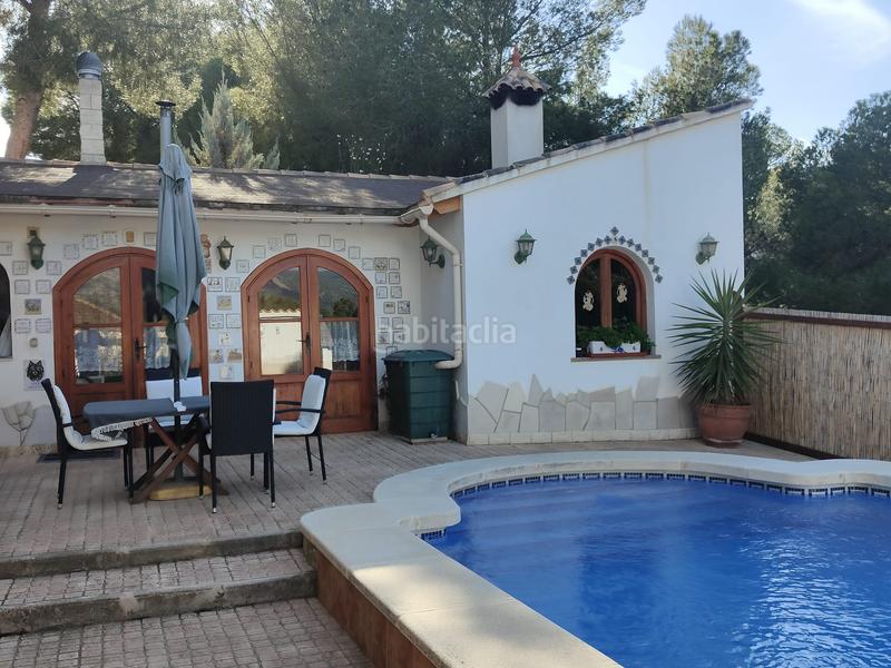 Foto 1b35fe8d-5289-49b7-a8a9-de2e17abf5bb. Chalet ocasion fantastico chalet inmejorable por zona y calidades en Tibi