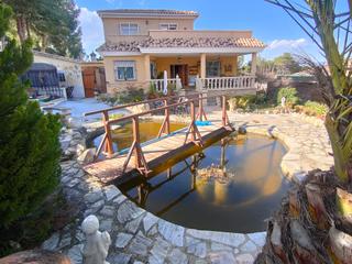 Xalet a Tibi. Ocasion fantastico chalet inmejorable por zona y calidades
