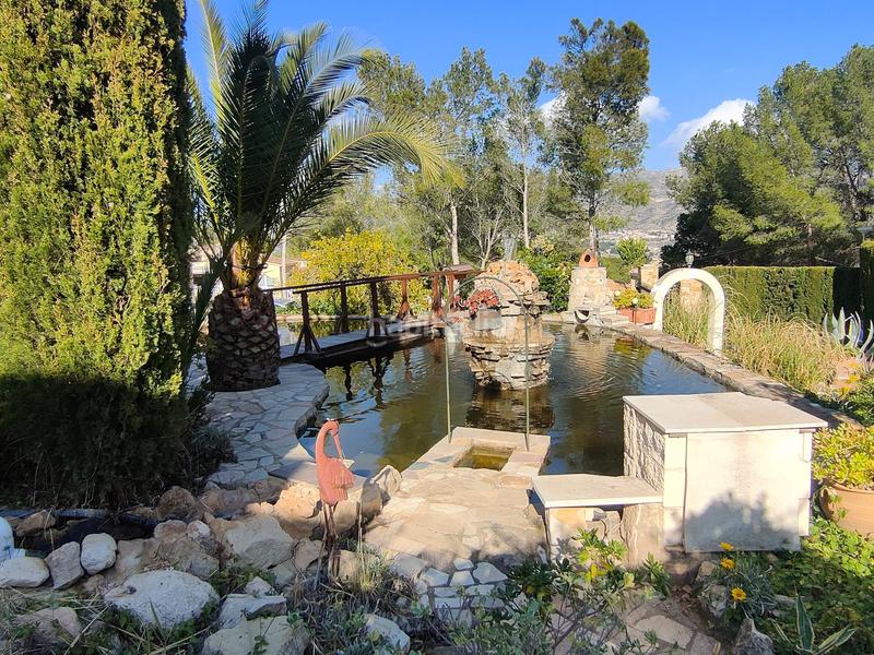 Foto f8494ed4-9d8f-486e-bced-70d61a2a2b0c. Chalet ocasion fantastico chalet inmejorable por zona y calidades en Tibi