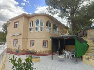 Xalet a Tibi. Ocasion fantasticos chalets 2 en 1