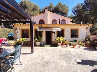 Xalet a Tibi. Ocasion fantastico chalet