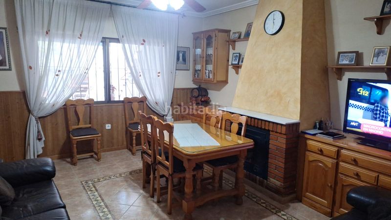 Foto 6c2e7837-539f-46c1-982a-d2ba8cd292ca. Casa amb xemeneia calefacció a Centro Sant Vicent del Raspeig