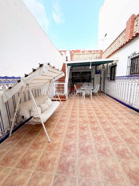 Foto 9dd30fb8-53c9-4849-833c-226d09f34364. Casa amb xemeneia calefacció a Centro Sant Vicent del Raspeig