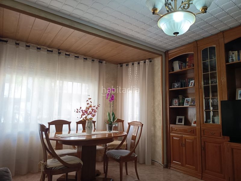 Foto e202a9a8-b3e1-4af3-a5ec-a3cb2f4ee4f6. Pis amb calefacció a Centro Sant Vicent del Raspeig