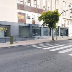 Local Comercial en Calle Manuel Moneo