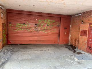 Venta Garaje  Parking en Santa Coloma de Gramenet Sta Coloma  Fondo con  Garaje