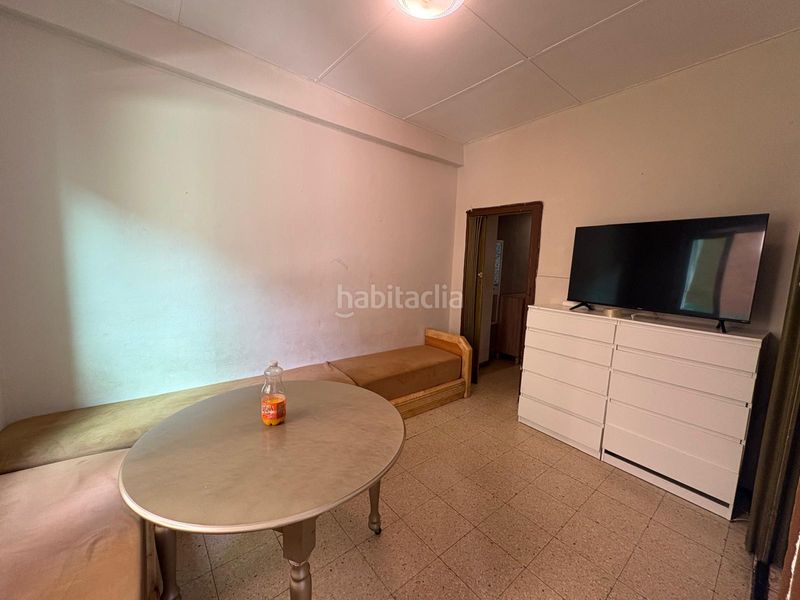Foto b6b76b8e-c553-40cc-b301-5ee4a6646406. Pis a Raval Barcelona