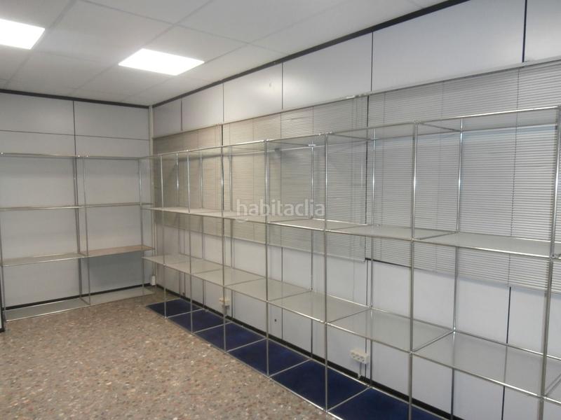 Foto 324225cf-8aa5-4099-8f5d-a5a0cb27d645. Location bureau dans Centre Hospitalet de Llobregat (L´)