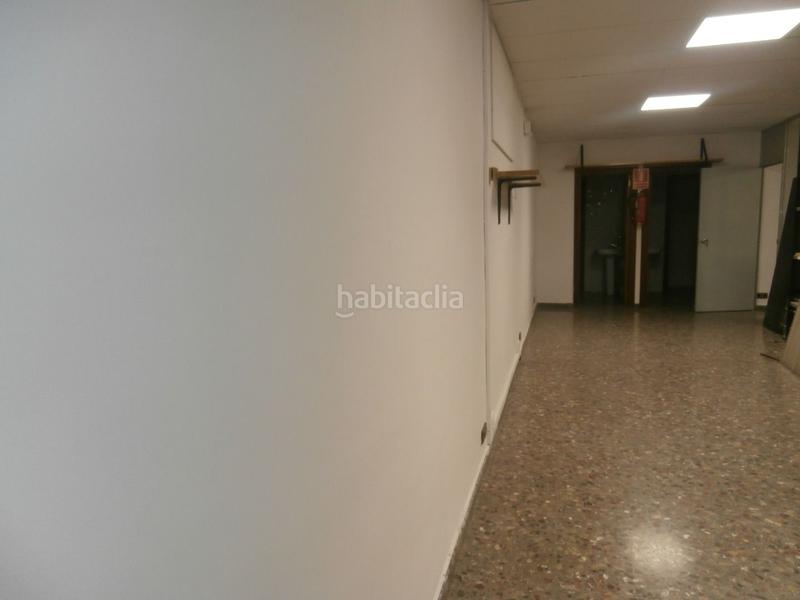 Foto d528552b-1d54-4df6-8c54-de33452768af. Location bureau dans Centre Hospitalet de Llobregat (L´)