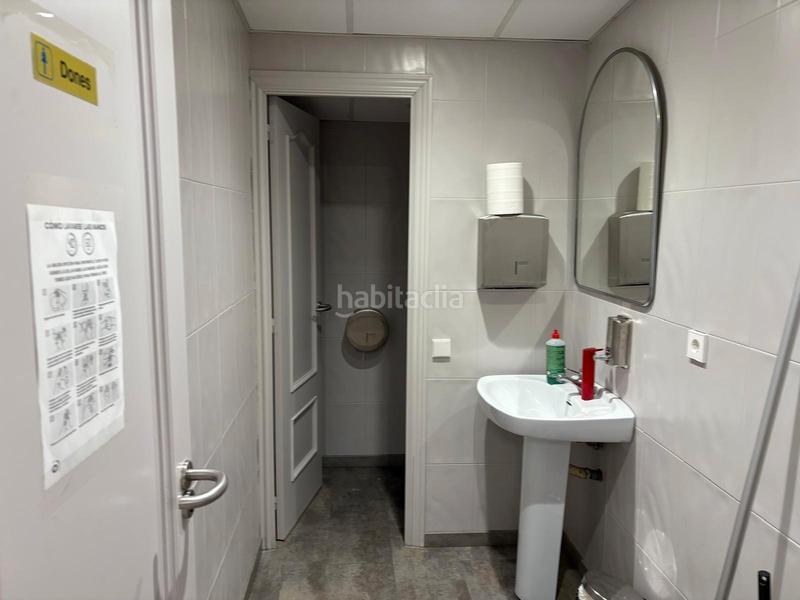 Foto 49b8046e-6408-43dc-a202-00497a941fff. Location bureau avec chauffage dans Centre Hospitalet de Llobregat (L´)