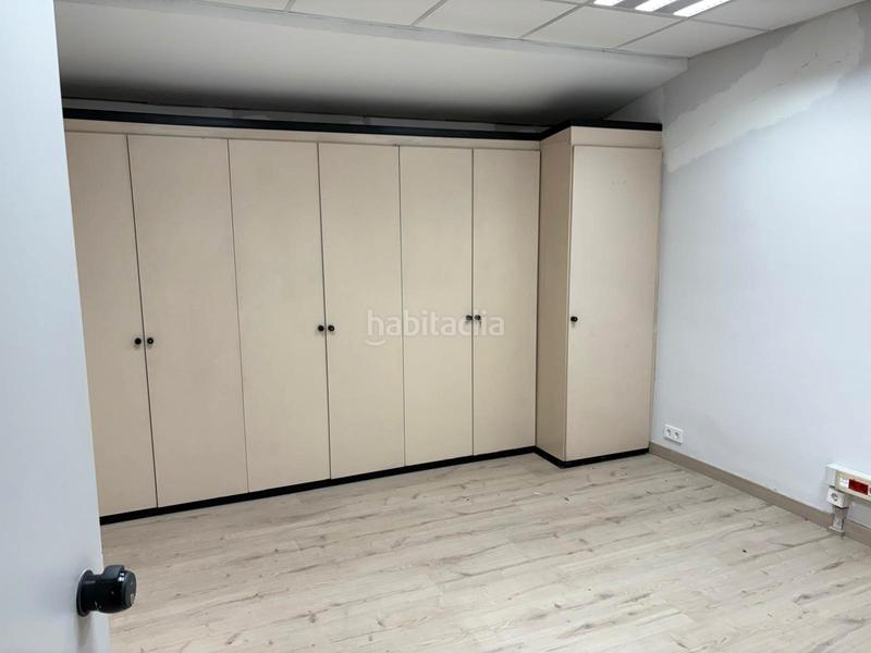 Foto 036c392e-634d-484d-96e2-c342a1cb0f02. Location bureau dans Centre Hospitalet de Llobregat (L´)