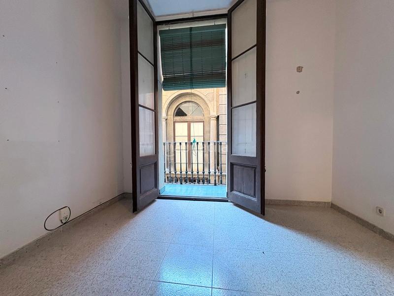Foto 756c3fc8-ca75-4f71-8e6f-bd00f0362132. Appartamento in Gòtic Barcelona