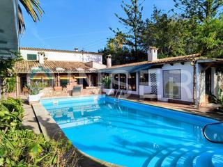 Xalet  L'anfos, polig. 9 s/n. Autntico chalet de estilo mallorqun en puerto pollena  urbani