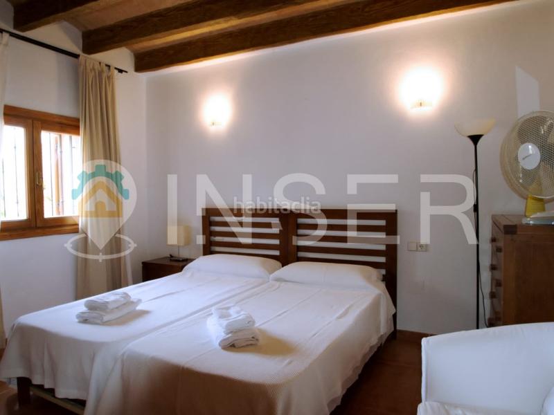 Foto 16320aa8-c00e-4373-b129-fb09f57b9d79. Masia a Llubí