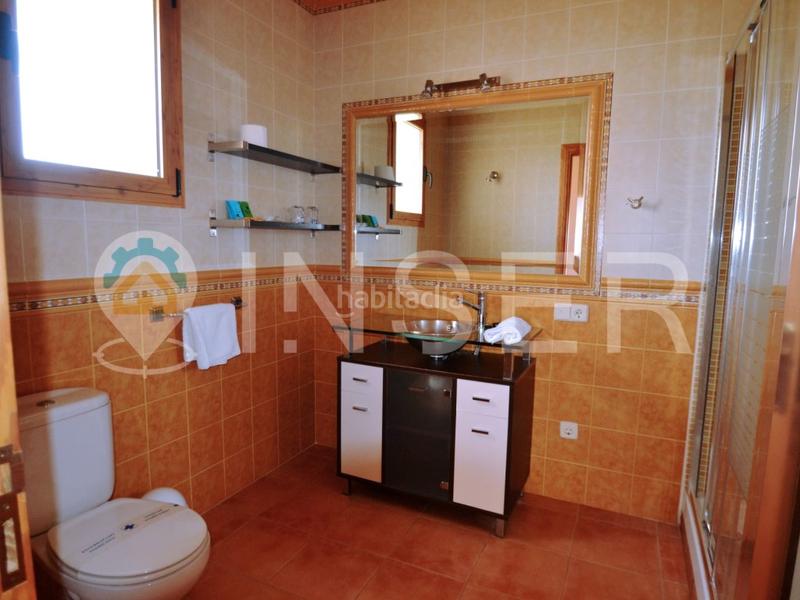 Foto 816c6dc2-5b92-4fea-b38f-14bd0a44c4d8. Masia a Llubí