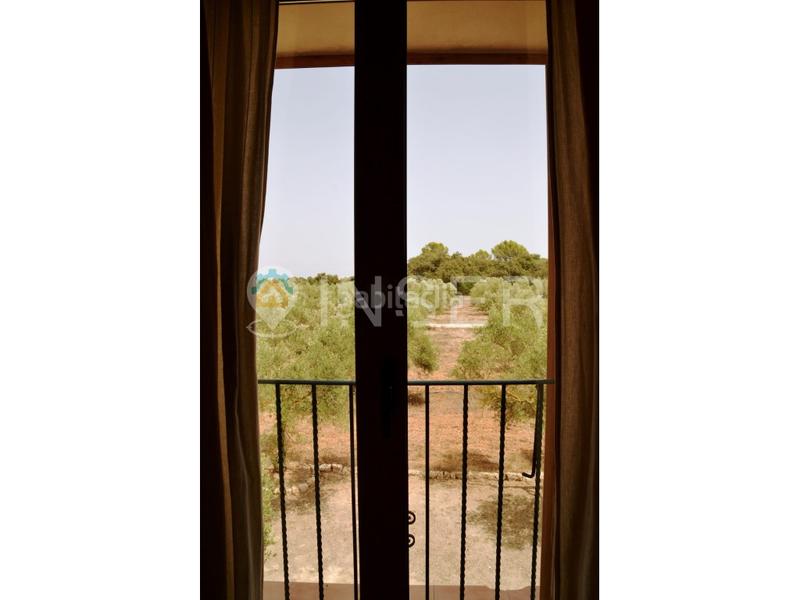 Foto c341780b-0f9c-4534-adc3-c2336bd61210. Masia a Llubí