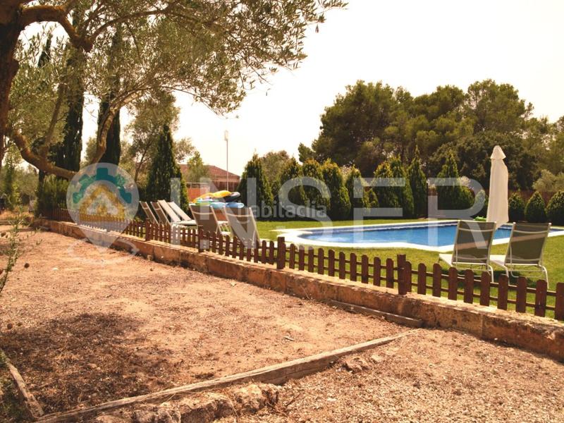 Foto c8a4ea6c-bbcf-4ba1-aaad-aa7955a1aaff. Masia a Llubí