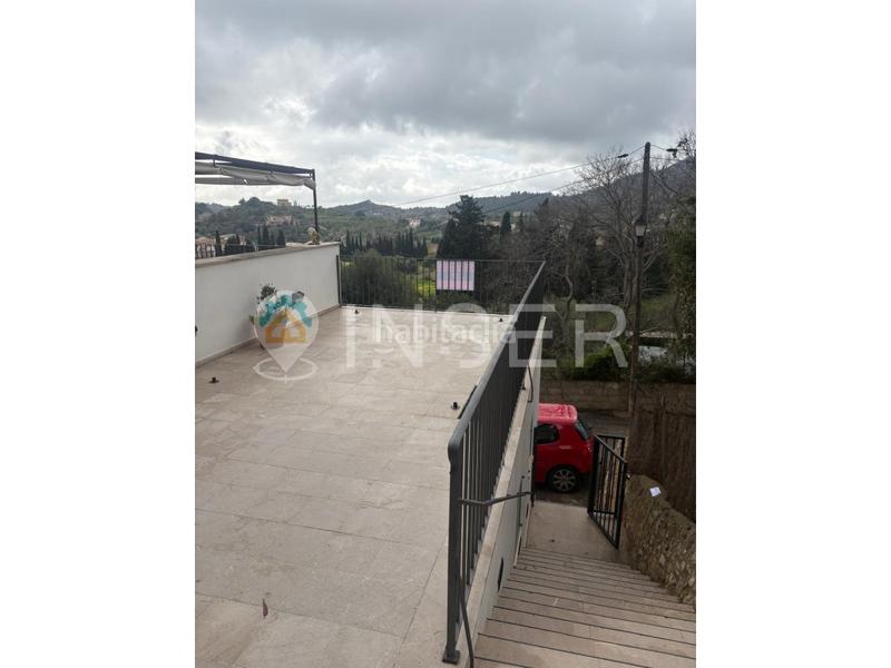 Foto 5e958684-5d4a-42d3-9c62-428f8bfce6a0. Casa con parcheggio in Alaró