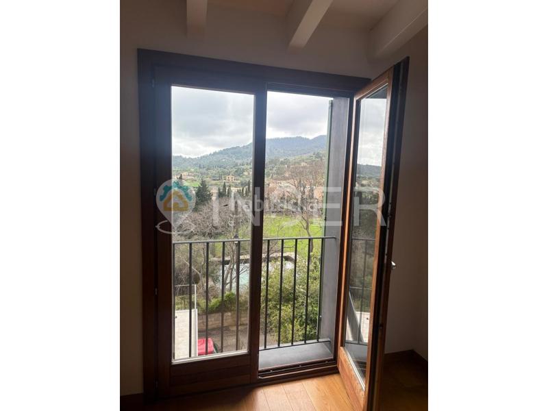 Foto f0239b0f-14d1-46bc-bcbd-4ac81ffe4f21. Casa con parcheggio in Alaró