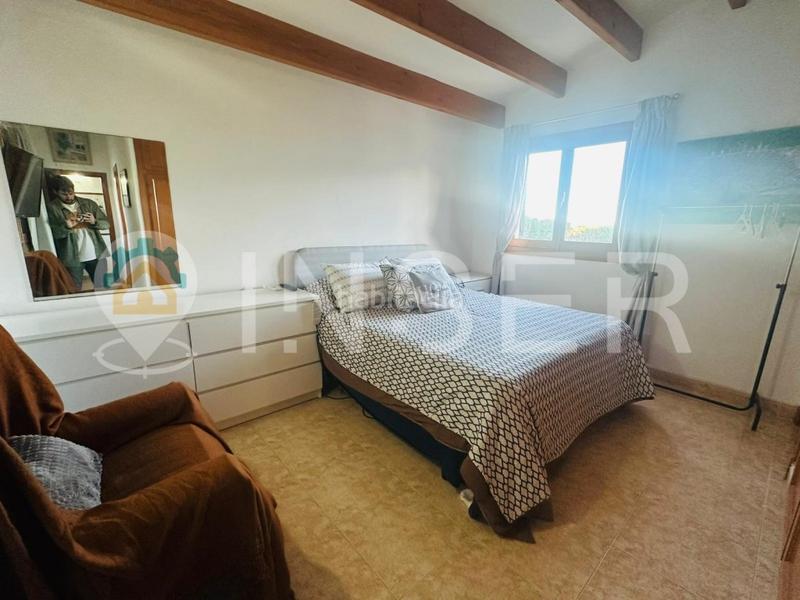 Foto 4ce447b9-bc2a-42f3-a97d-32481a0fa4df. Chalet  independiente con piscina en cala llonga en Maó / Mahón