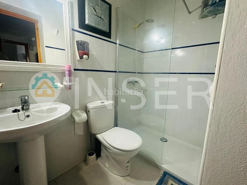 Foto b41243fd-2da3-4532-9ee3-6212d75ff501. Chalet  independiente con piscina en cala llonga en Maó / Mahón