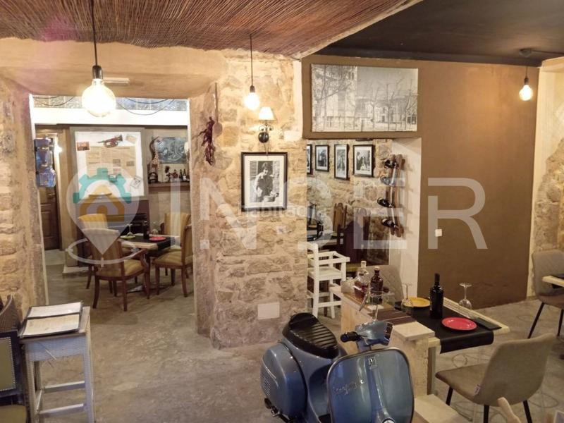 Foto 6383d76f-e027-4f84-9a20-e5c79be930cc. Location local commercial dans Sencelles