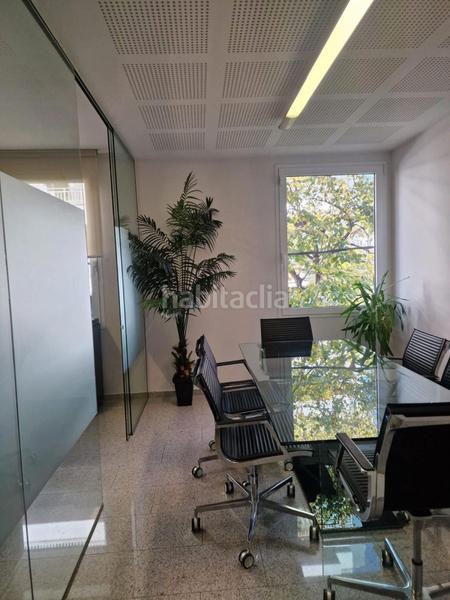 Foto fce186b6-2037-4b1a-9981-c45eae3ef5bc. Location bureau dans Eixample Nord Girona