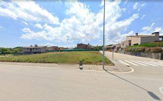 Terreny residencial a Aiguaviva. Exclusiva parcela urbana de 525m en aiguaviva