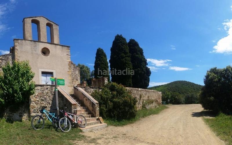 Foto 7eea0c0c-f345-4bcc-bbcc-1afcfa0bb599. Terreno residencial exclusiva parcela urbana de 525m en Aiguaviva