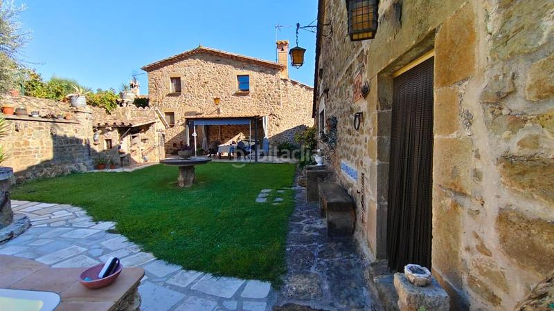 Foto 9f2ba85d-7615-4bd0-b0ba-94be0d98d3d8. Masía casa histórica en el casco antiguo de llorà en Sant Gregori
