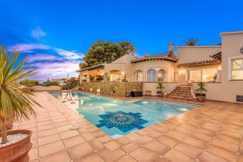 Foto 062b3140-697a-4c3a-8a03-1c5d78795cd8. Chalet avec parking dans Nord Roses