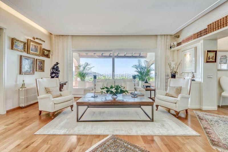 Foto 23780efe-384d-4e5c-80f5-7b138ab96d24. Chalet avec parking dans Nord Roses