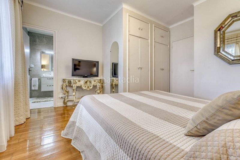 Foto 86ae55c9-edc2-4948-b90b-756d0ee2a0f2. Xalet amb aparcament a Nord Roses