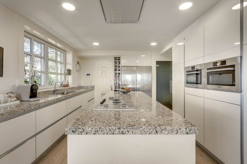 Foto 94548212-a4dd-47e5-acfa-35a5fda13016. Xalet amb aparcament a Nord Roses