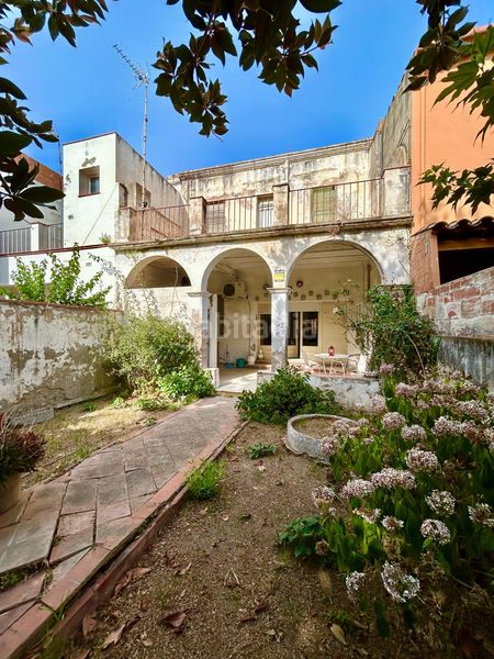Foto f775a088-be65-419f-b0f0-de90e0449763. Casa adossada amb calefacció a Avinguda Catalunya Palamós