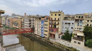 Edificio en Centre-Barri Vell. Edificio en venta en el casco antiguo de girona con vista al rio