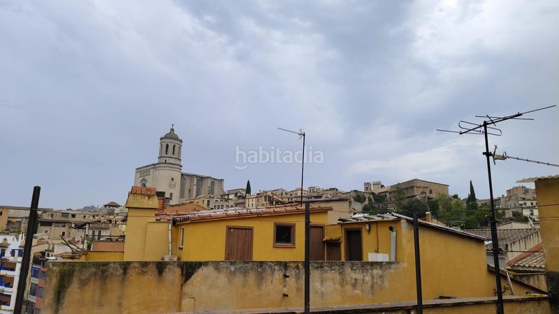 Foto 57c6ea68-d003-470f-a6ba-b3c5e39b2d3d. Edifici a Centre-Barri Vell Girona