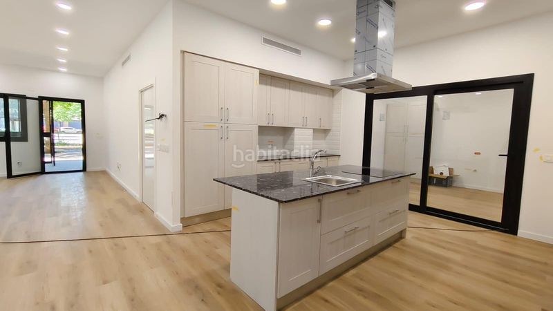 Foto 31ac4fd6-ee21-4445-9fae-5502aedbb1b3. Planta baixa amb calefacció aparcament a Eixample Sud-Migdia Girona